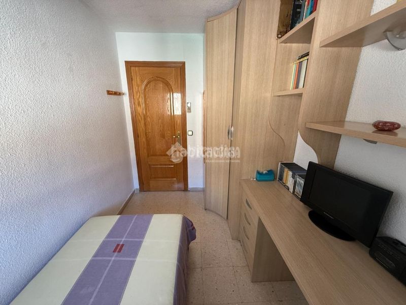 Foto 7e1f38b0-9ad6-4bb7-9c83-a0b578c032c5. Towny house with heating in Orcasitas Madrid