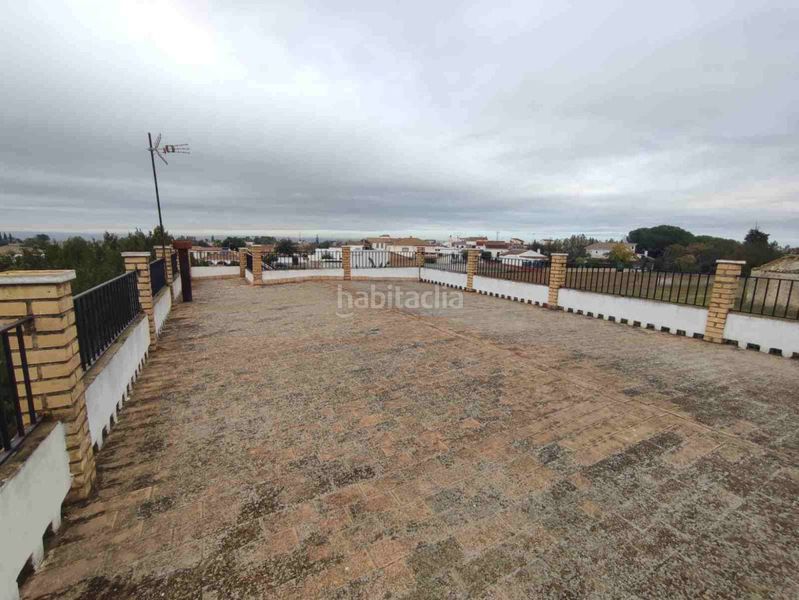 Foto cdef84af-a89a-4bf3-ad55-6269de5a7098. Xalet a Olivares