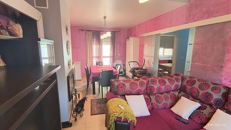 Foto 291b7f32-a0f5-4de7-95f0-6bd7e949e061. Casa adosada adosado en venta en colegio público, 3 dormitorios. en Benacazón