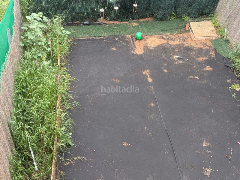 Foto 683a817d-10b0-4113-a8da-af18431e9fea. Casa adossada amb aparcament a Aznalcázar