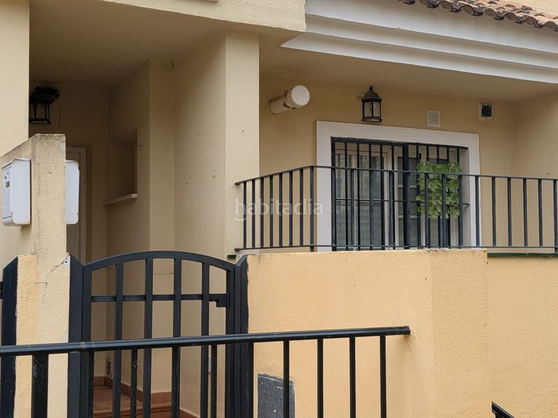 Foto a1724be1-20f0-468f-b013-953fbc655970. Casa adossada amb aparcament a Aznalcázar