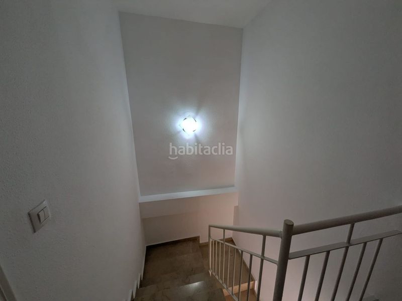 Foto ba74c082-c5ea-43fe-927a-a01dae049cbe. Casa adossada amb aparcament a Benacazón
