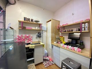 Local Comercial a Puerta del Ángel