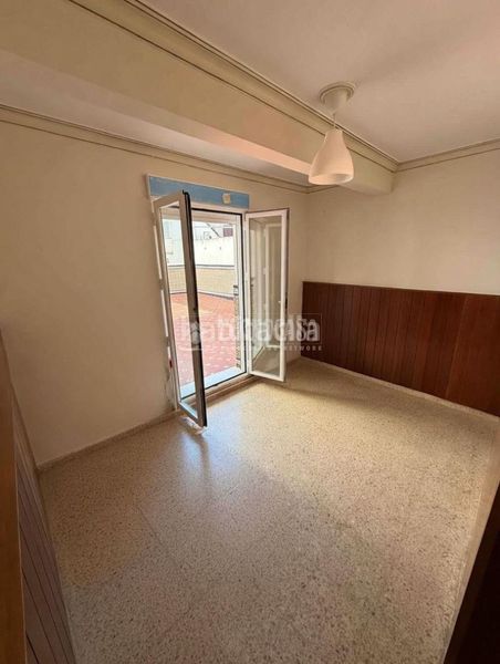 Foto 92da8640-64a4-4173-bb06-aca858475e63. Àtic a San Gil Sevilla