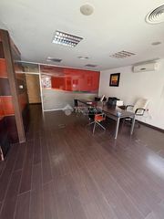 Local Comercial a La Buhaira. Local comercial en venta en sevilla