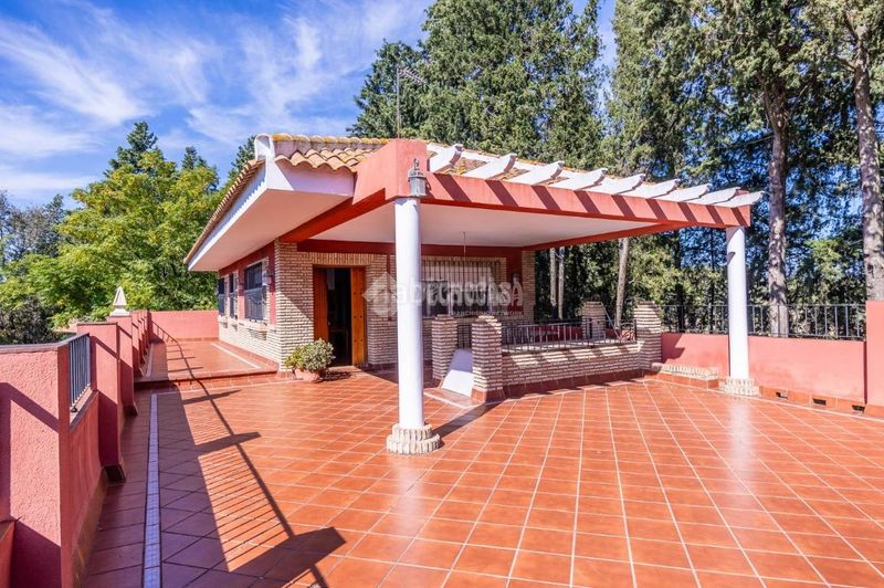 Foto 2ca614fe-0e1a-4597-905b-5893faeb9083. Casa a Valencina de la Concepción