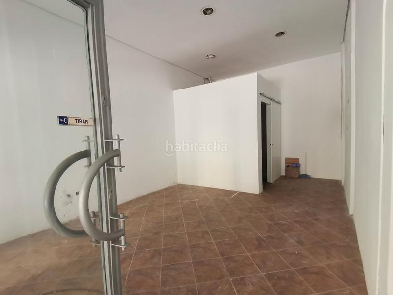 Foto f4e7605b-23f7-457b-acf7-a5e9a4f717ba. Locale commerciale in Centro Valladolid