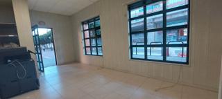Local Comercial a Plaza Ferroviarios
