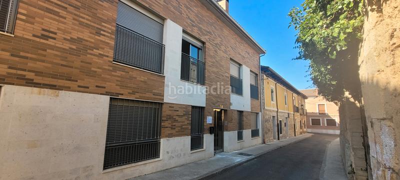Foto 25afd981-09a8-46b9-90ab-d4e1aa13a503. Alquiler dúplex en calle lagunajo 1 dúplex lleno de luz y posibilidades en el centro . garaje y trastero. en Cigales