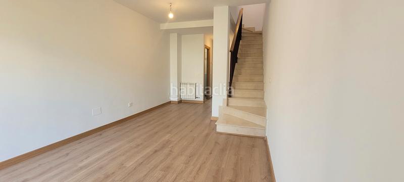 Foto 52cd8ce4-b2f1-4c24-8302-3ba3de165977. Alquiler dúplex en calle lagunajo 1 dúplex lleno de luz y posibilidades en el centro . garaje y trastero. en Cigales