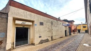 Lloguer Local Comercial a Calle tenerías 2. Visibilidad y espacio en el corazón de cigales: local diáfano de