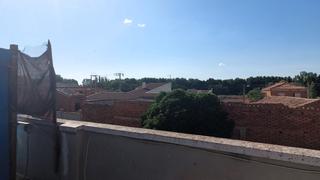 Casa  Calle del rio. Oportunidad para reformar con gran potencial y base slida en mo