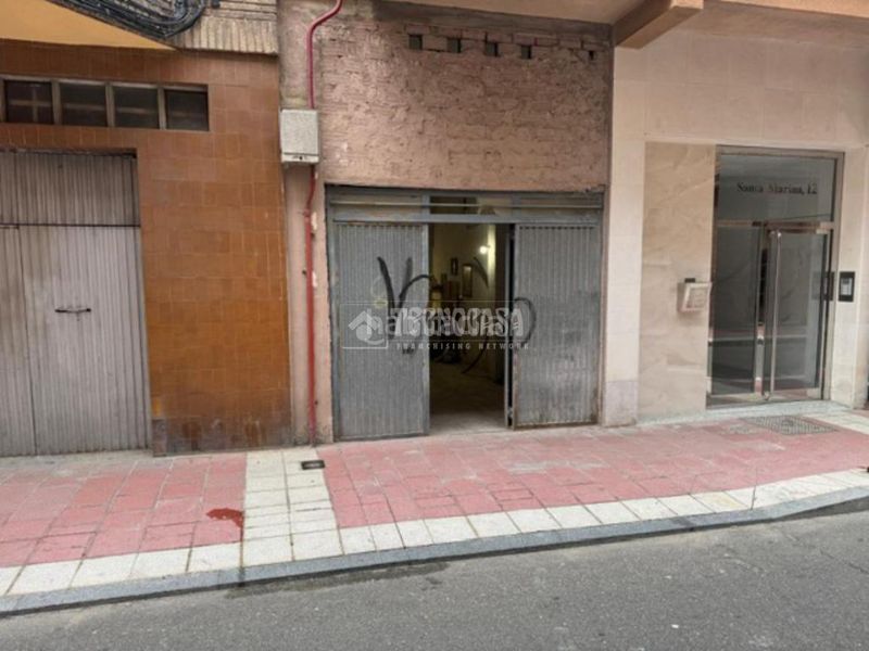 Foto 5c6e7f99-d657-4b25-a4ec-9a78e964e713. Aparcament cotxe a Delicias Valladolid