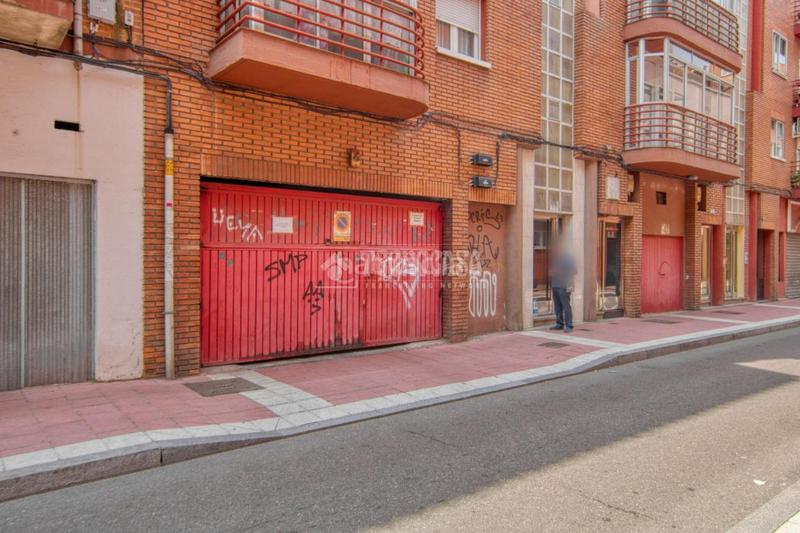 Foto 2409980f-f39a-4a33-a1fc-dcef078bd2b5. Etagenwohnung mit heizung in Delicias Valladolid