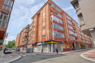 Pis a Delicias. Piso en venta en valladolid