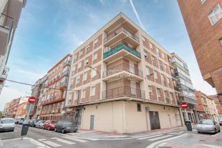 Pis a Delicias. Piso en venta en valladolid