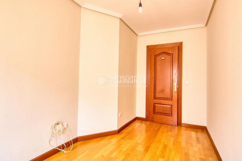 Foto 472c8381-4d15-4ac4-8b44-e8a25aab4326. Piso  en venta en Delicias Valladolid