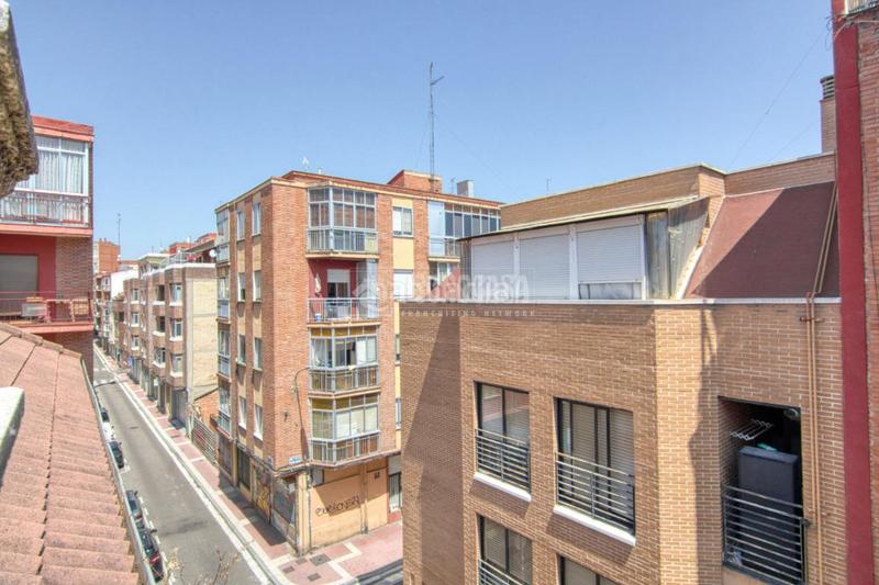 Foto 52f6680f-9a47-4aa4-a75c-db7f381f816c. Piso  en venta en Delicias Valladolid