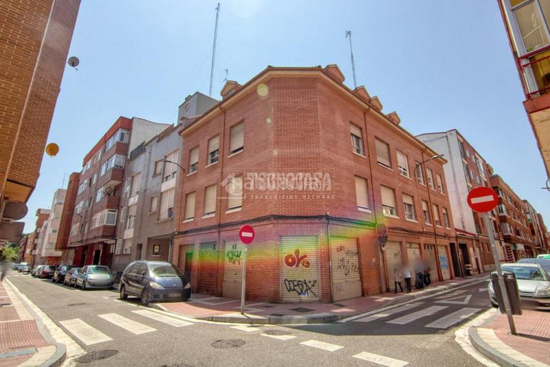 Foto 615b0583-c527-4cb5-a24e-c5f7900f7abc. Piso  en venta en Delicias Valladolid