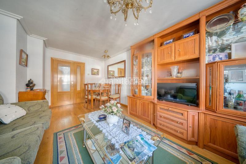 Foto 4c8434aa-35e2-4e31-ba6d-d9096c74e2b6. Pis amb calefacció aparcament a Delicias Valladolid