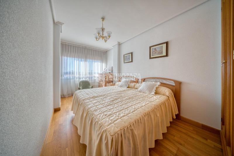 Foto 85994306-eb79-45f0-b75d-a3d3265f034e. Pis amb calefacció aparcament a Delicias Valladolid