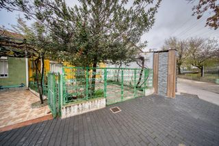 Casa bifamiliare in Delicias. Casa en venta en valladolid