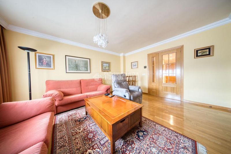 Foto 30ba63c9-0062-4796-8646-f46913f5d38c. Pis amb calefacció a Delicias Valladolid