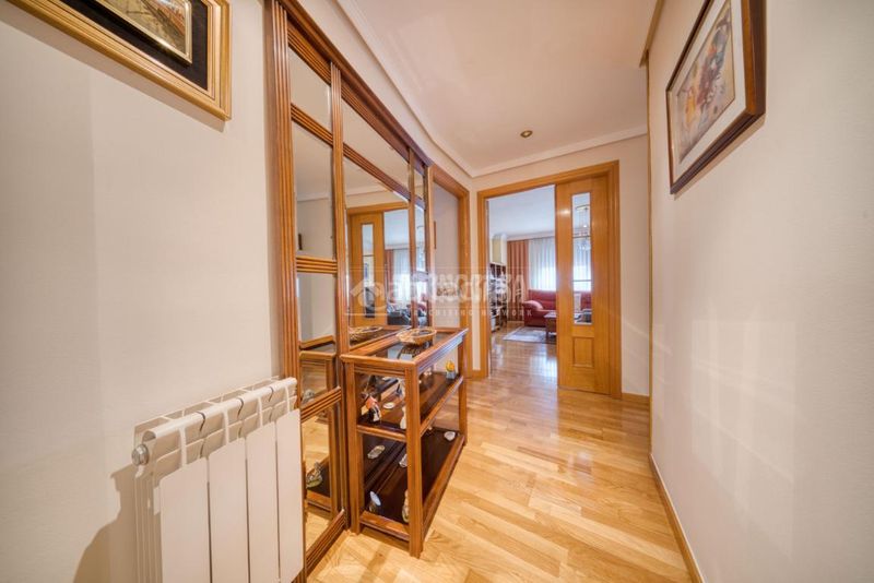 Foto 36d3f96a-1051-4789-9102-b732e7c28ab5. Pis amb calefacció a Delicias Valladolid