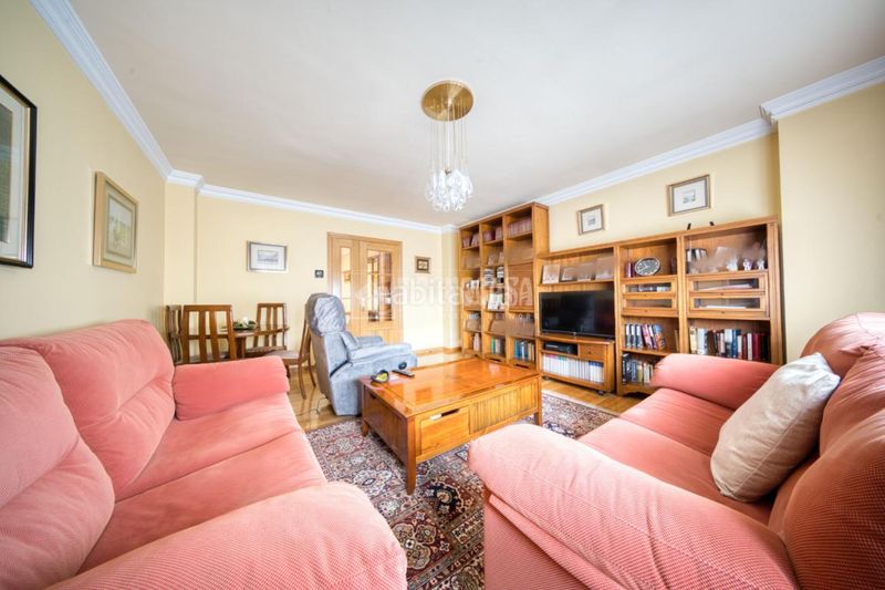 Foto 55c4cc3f-6c81-40a9-927b-588315b54be3. Pis amb calefacció a Delicias Valladolid