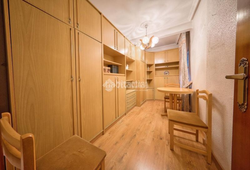 Foto 12d4a4c5-e63c-454e-8866-7e0594091bb5. Flat with heating in Delicias Valladolid