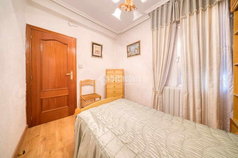 Foto 9bf5e984-f1a1-4190-b2d4-67c1dcee1eae. Flat with heating in Delicias Valladolid