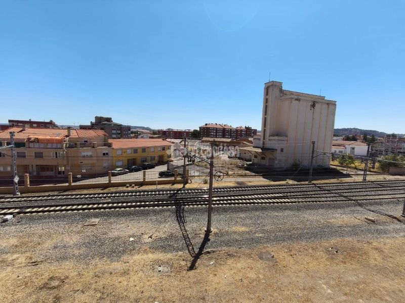 Foto aed02cbf-154c-4543-b9b7-e1a3239aa03d. Piso  en venta en Venta de Baños