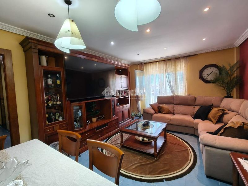 Foto ba0a87e8-8578-4313-ba4f-37640bbb4287. Piso  en venta en Venta de Baños