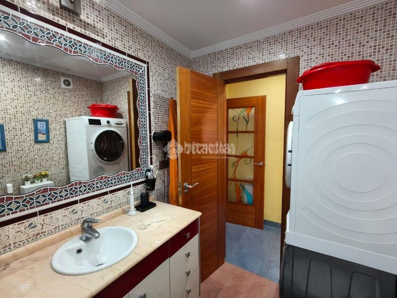 Foto dbad77a5-d6c0-4a50-b12a-a5b353d22de1. Piso  en venta en Venta de Baños