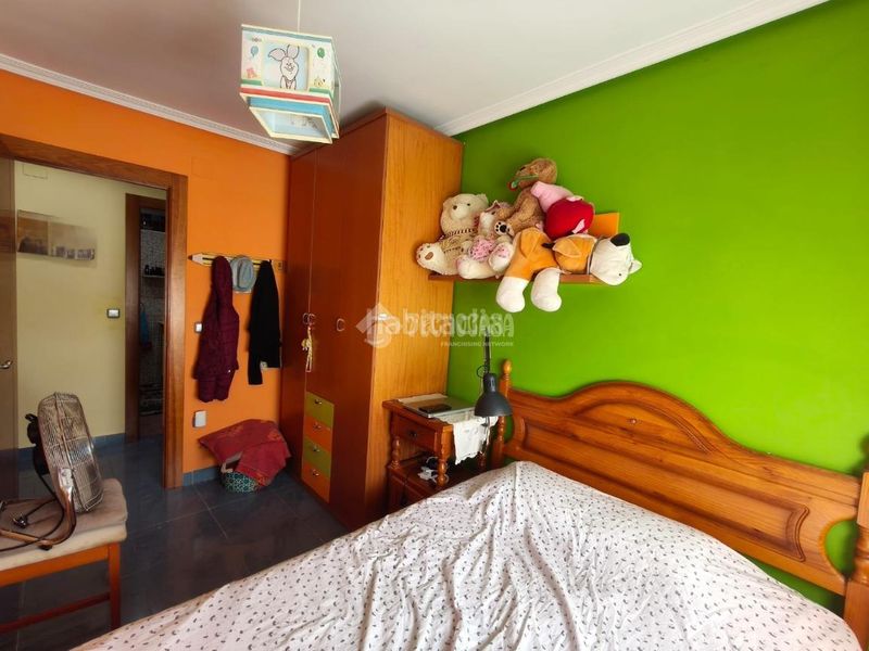 Foto ec61f7e0-f421-42c8-9688-b83d90056f43. Piso  en venta en Venta de Baños