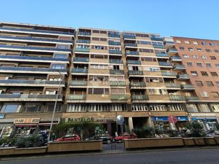 Etagenwohnung in Campo de la Juventud