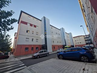 Flat in El Carmen - Casas del Hogar. Piso en venta en palencia
