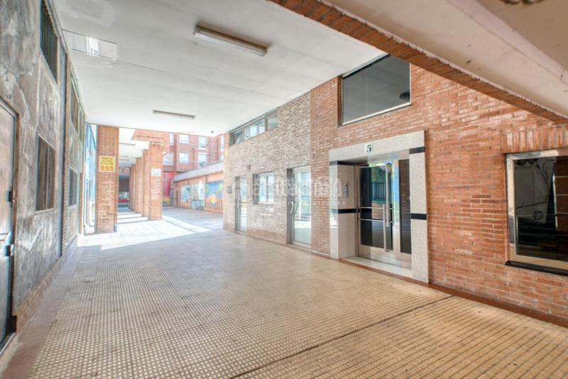 Foto 041bb479-63ff-4e65-9ece-f1365a0c4762. Pis amb calefacció aparcament a Santiago - San Telmo Palencia