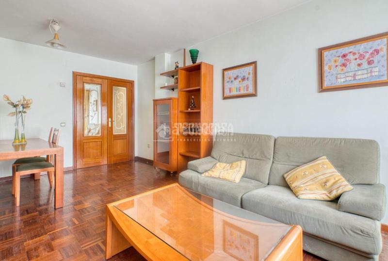 Foto 4743189e-f8fa-4ee5-aef4-048caa0064db. Pis amb calefacció aparcament a Santiago - San Telmo Palencia