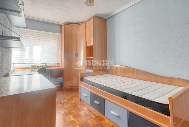 Foto 976f5f34-67c2-42ee-b4ca-d983f4155d9a. Pis amb calefacció aparcament a Santiago - San Telmo Palencia