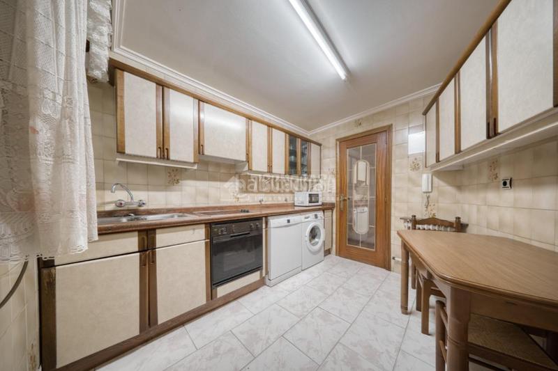 Foto 37b1b794-66d8-4c68-a94d-bc9995f037ca. Flat with heating parking in Centro Palencia