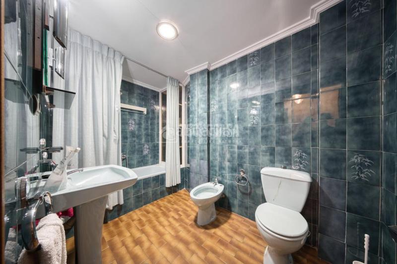 Foto 3a02d370-a15c-4994-80c1-2dbf1d71ec6b. Flat with heating parking in Centro Palencia