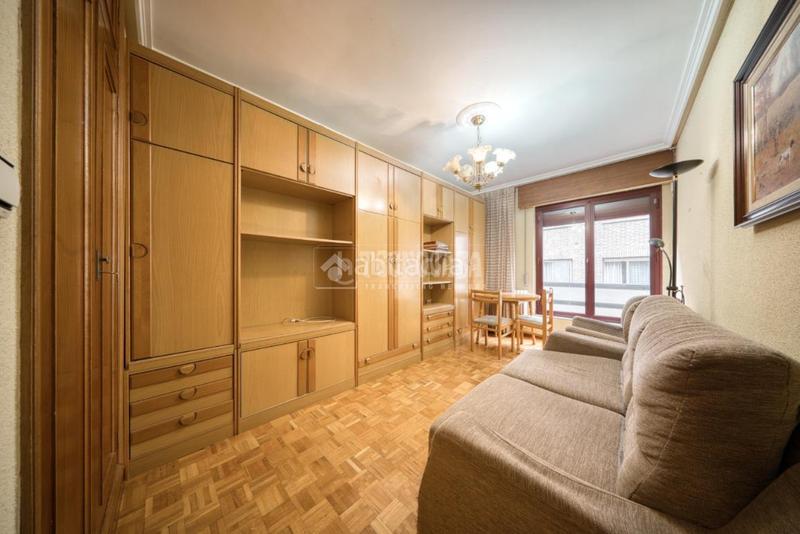 Foto 70e1de7c-58a0-4872-8cfc-3109ef6dbbe9. Flat with heating parking in Centro Palencia