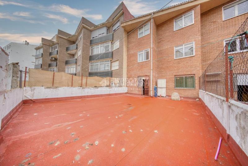 Foto d1b70591-372e-46b2-81dc-1912d4b474c8. Flat with heating parking in Centro Palencia