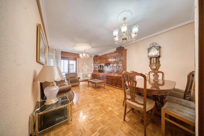 Foto d7636a79-a3bb-43f2-a73c-e6cd1977cdd0. Flat with heating parking in Centro Palencia