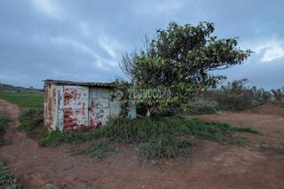 Landgut in La Esperanza - Llano del Moro. Terrenos en venta en san cristóbal de la laguna