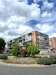Pis a Descubridores-Escritores. Piso en venta en leganés