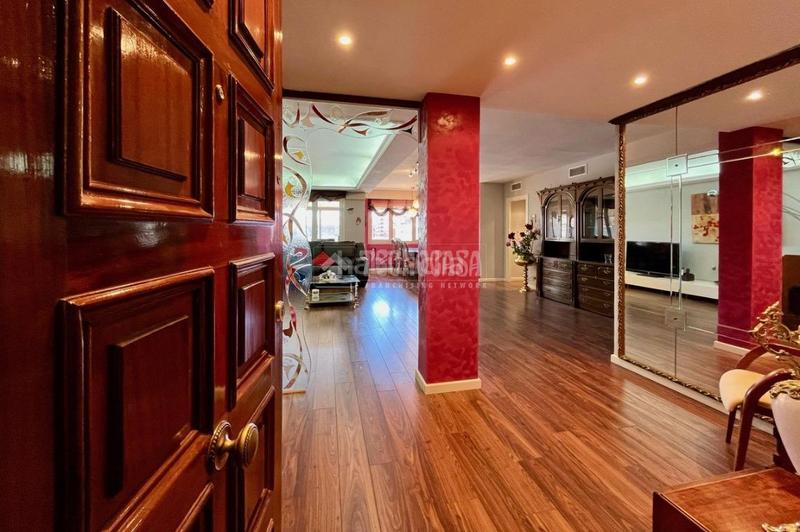 Foto d5dca0ea-a273-4ba1-a44d-6d1438621a83. Rent flat with heating in Ciudad Jardín - Parque Roma Zaragoza