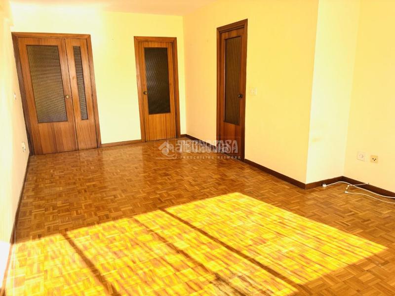 Foto 31d2b622-9745-4bfb-9d37-9922bc01da94. Flat with heating in Ciudad Jardín - Parque Roma Zaragoza