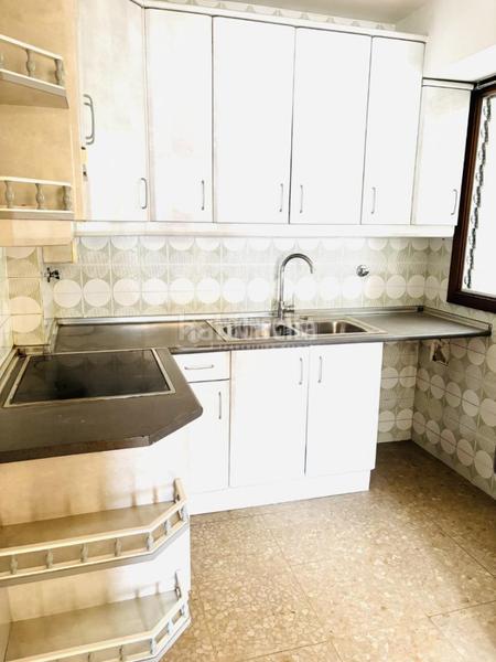 Foto 5c67df8b-c010-416f-8594-f905b958dc0e. Flat with heating in Ciudad Jardín - Parque Roma Zaragoza